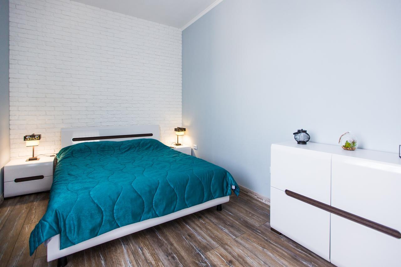 1 Bedroom Apartment Near Elizabeth'S The Cathedral Lvov Exteriér fotografie